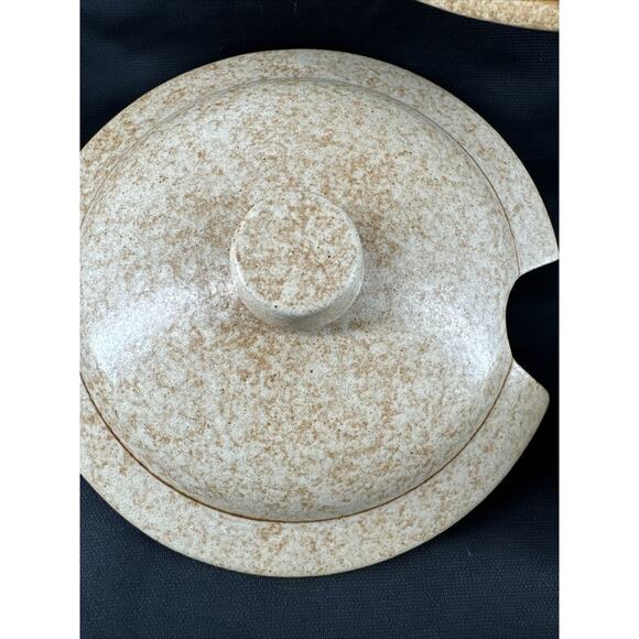 Soup Tureen 3 QT Pottery Craft Stoneware Sand Brown Tan Serving Bowl USA Vintage - Picture 15 of 16